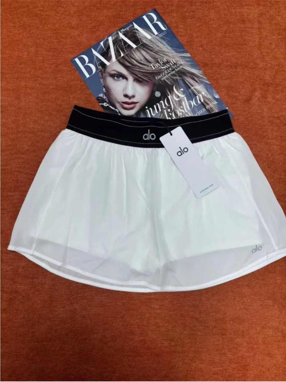 ALO Yoga White Skort with Black Elastic Waistband